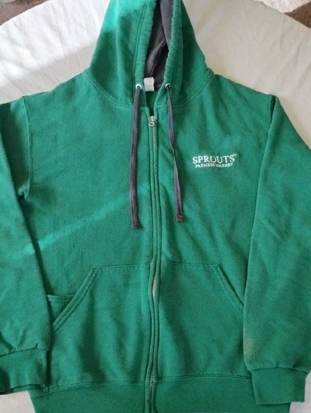 Sprouts Farmers Market Green Employee Hoodie Sz Small Preowned